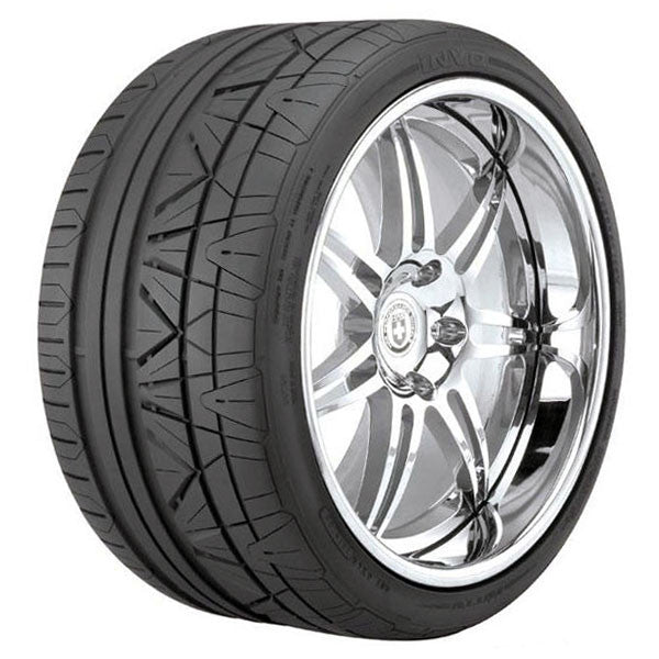 Nitto Invo 235/45R17 SL 94W