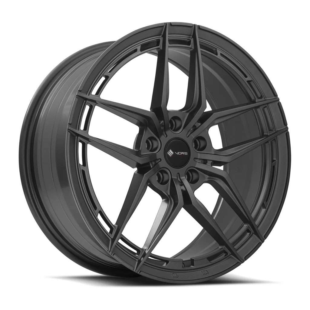 Vors LT53 18x8 5x114.3 35 ET 73.1 CB Gloss Gun Metal